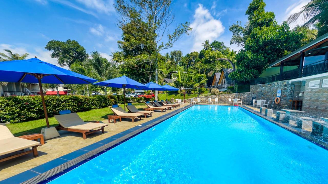 Royal Classic Resort Канди Экстерьер фото